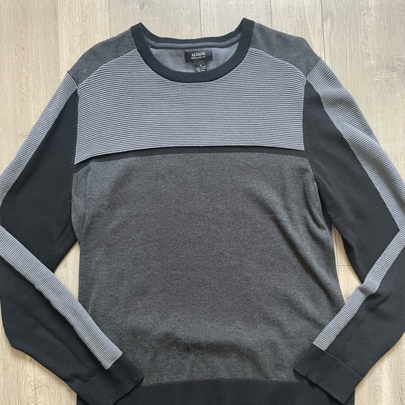 Grey and Black Colorblock Sweater - Picture 4 of 9